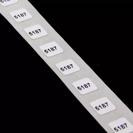 Этикетка для ТТ-печати 6,35х6,35мм, материал 5187,  2шт/ряд, 10тыс.шт/упак